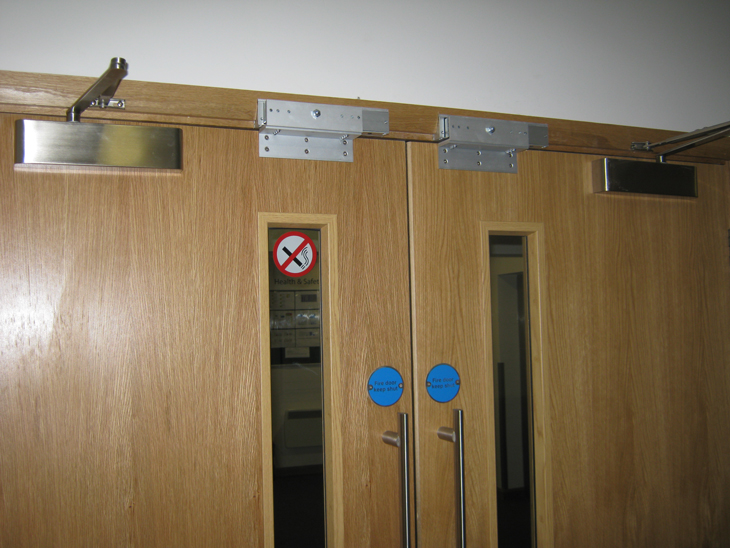 AccessControlledDoorsSecuredbyMaglocks Complete Security UK
